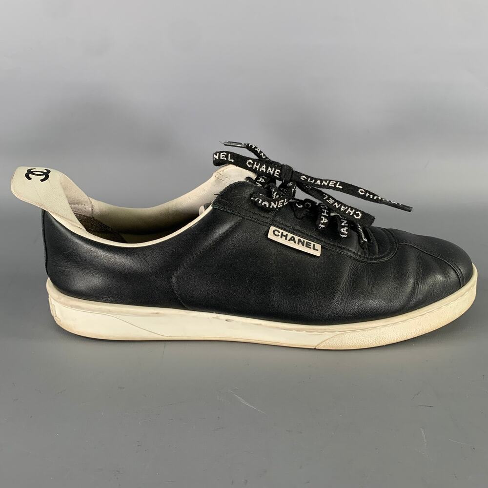 CHANEL Size 9 Black White Solid Leather Vulcanized sole Sneakers - Picture 2 of 9